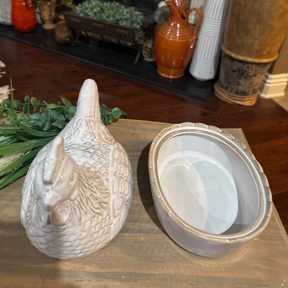 Vintage Hen on Nest Covered Dish Farmhouse Collection - Picture 5 of 9